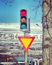 EB9C8ECC-353D-4A9E-A546-A37FEDDB46DE